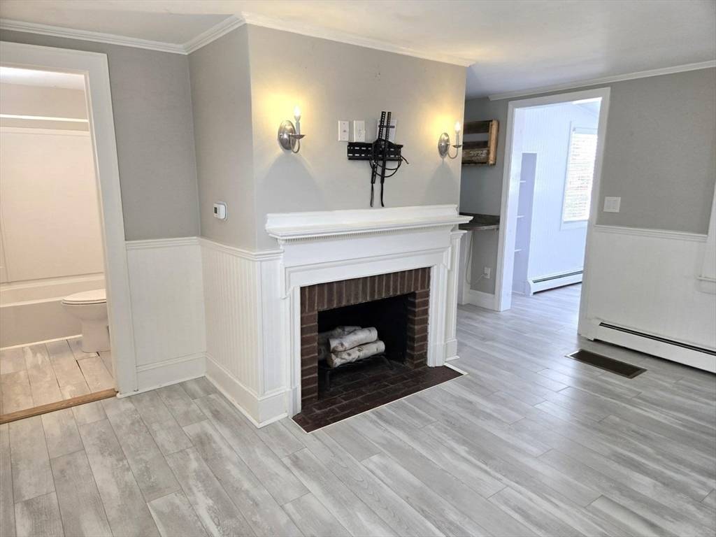 Barnstable, MA 02601,39 Alden Way