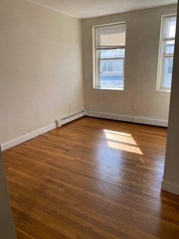 Boston, MA 02128,26 Maverick St #3