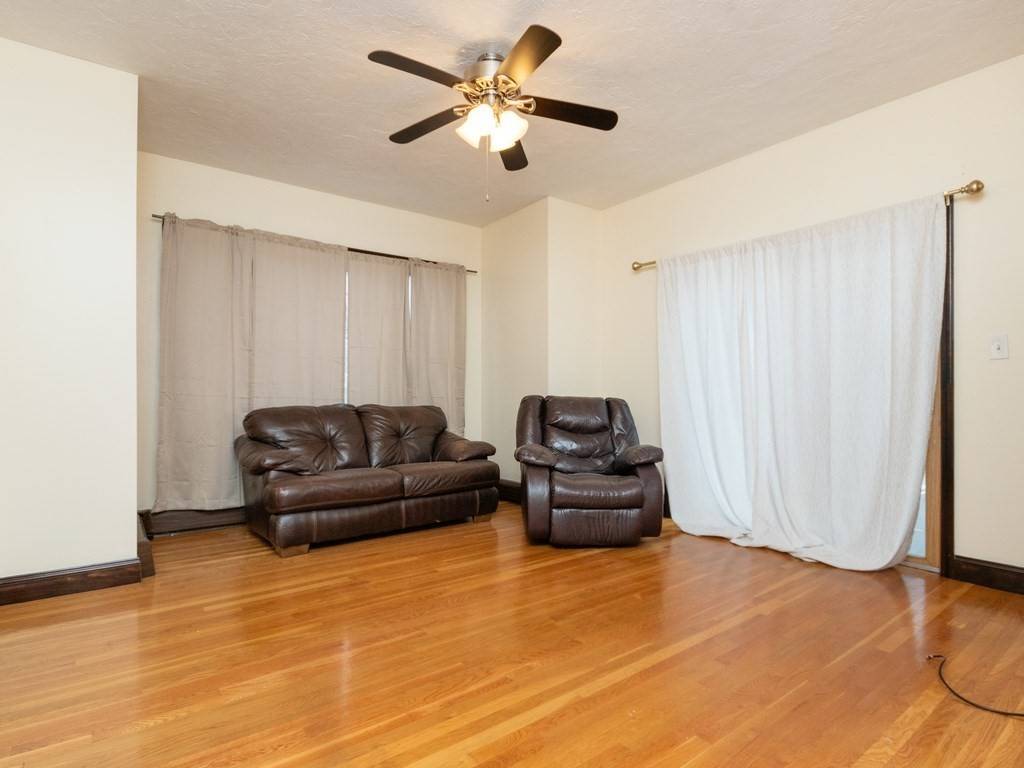Quincy, MA 02169,18 Taber St
