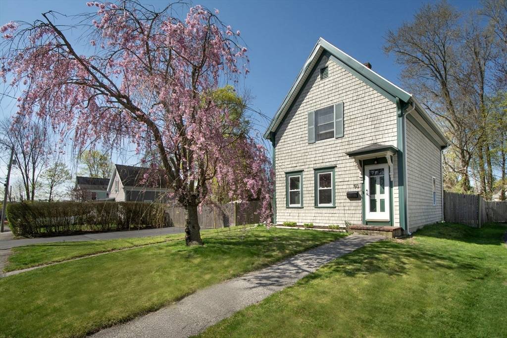Rockland, MA 02370,50 Arlington St