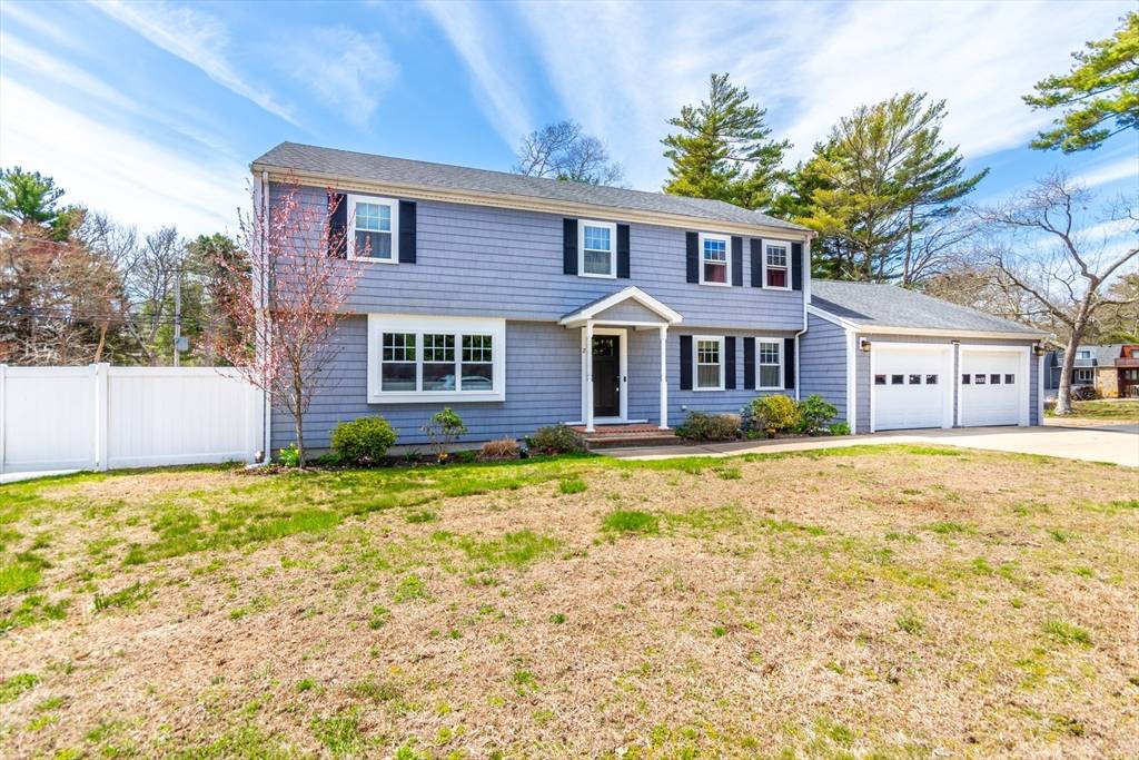 Wareham, MA 02532,2 Fairway Dr