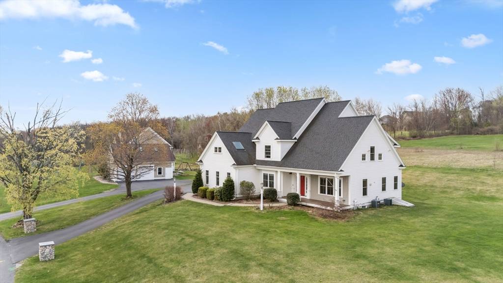 Shrewsbury, MA 01545,596 South St