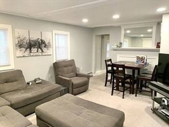 Framingham, MA 01701,1494 Concord #1