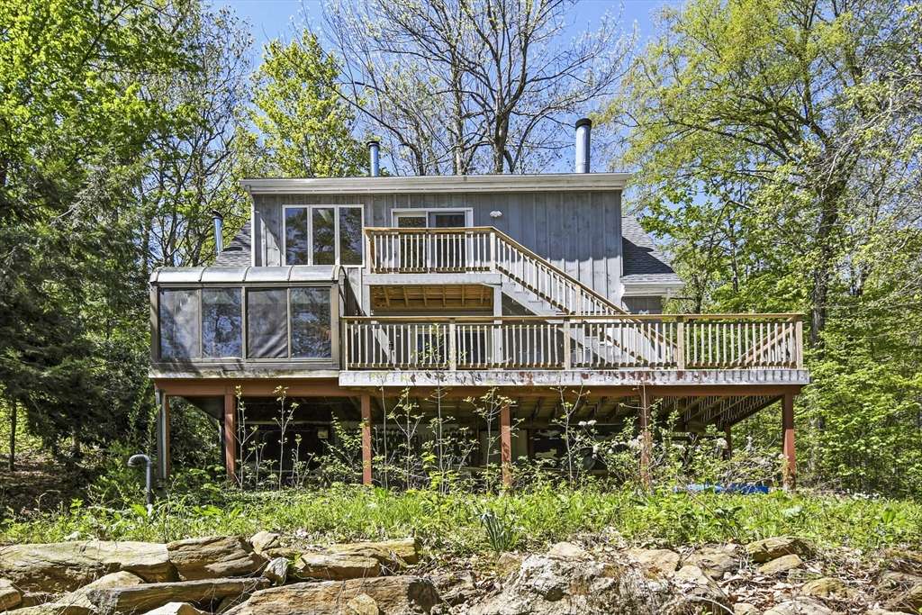 Becket, MA 01223,173 King Richard Drive