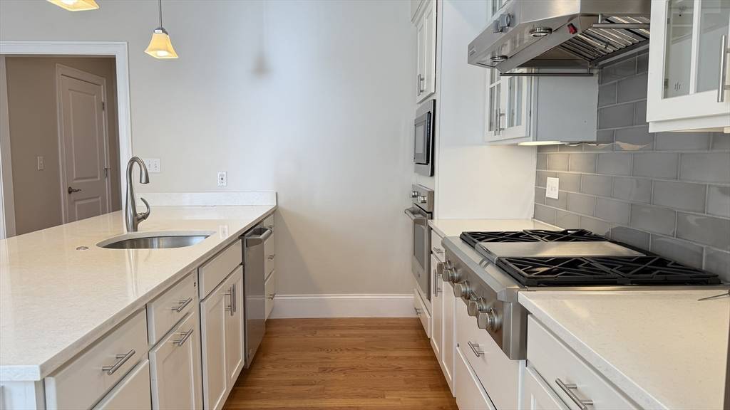Somerville, MA 02143,139 Summer St #1