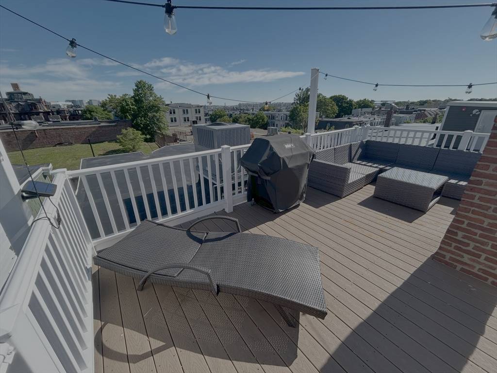 Boston, MA 02127,587 E 4th #3