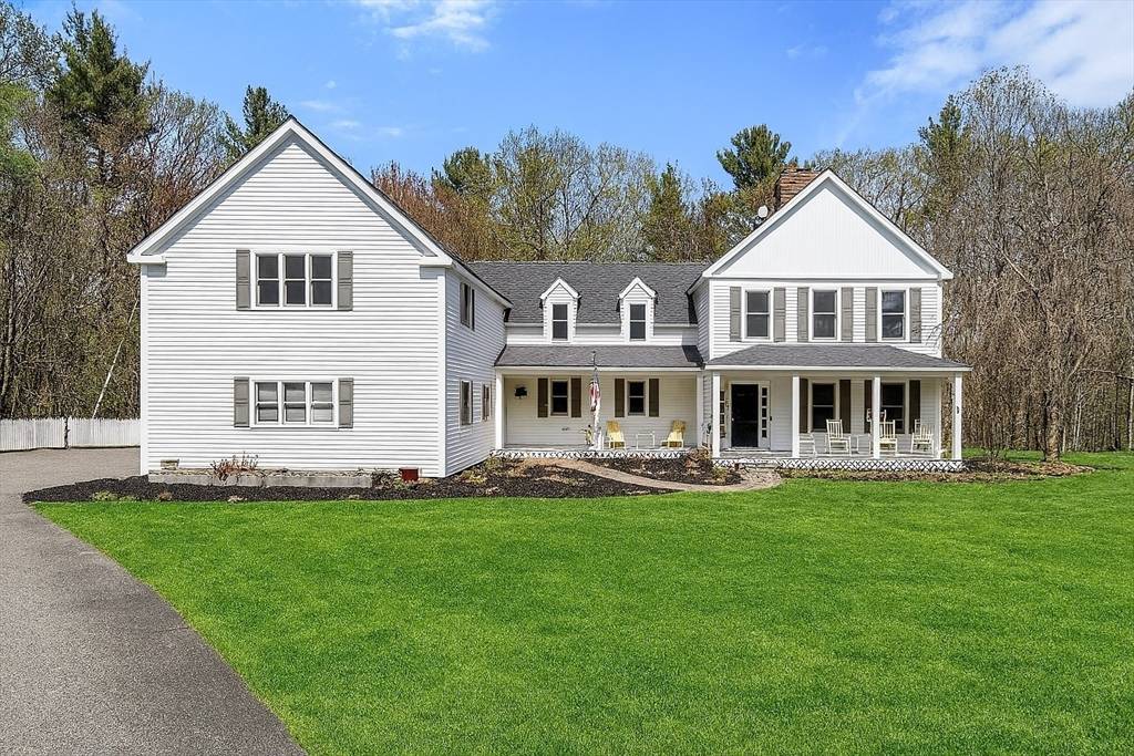 Harvard, MA 01451,4 Old Meadow Lane
