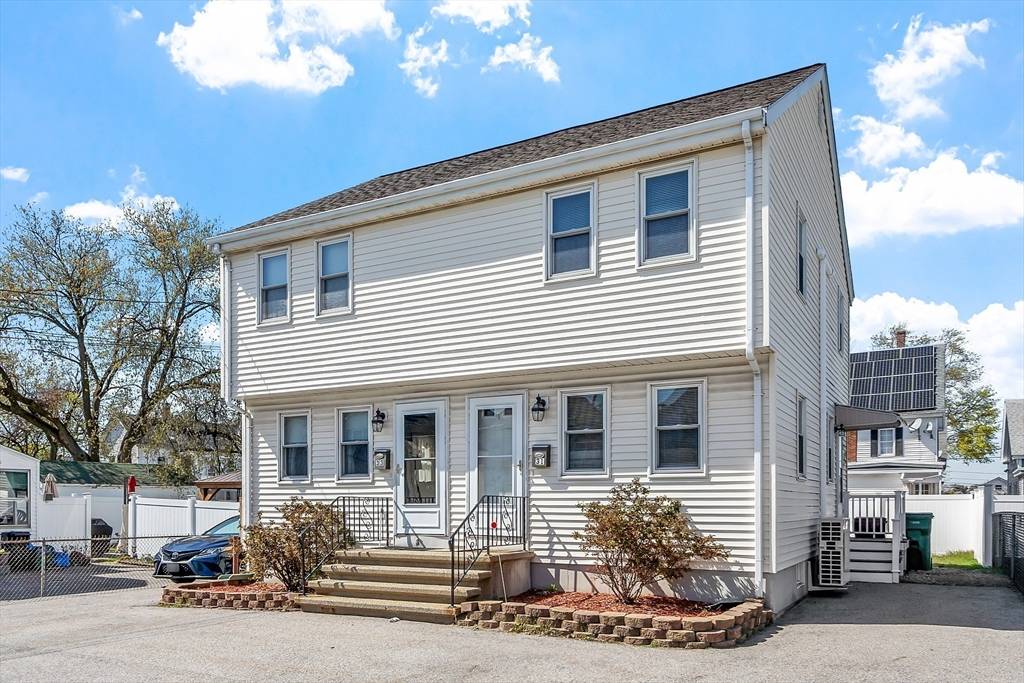 Lowell, MA 01852,31 Blossom Street #31