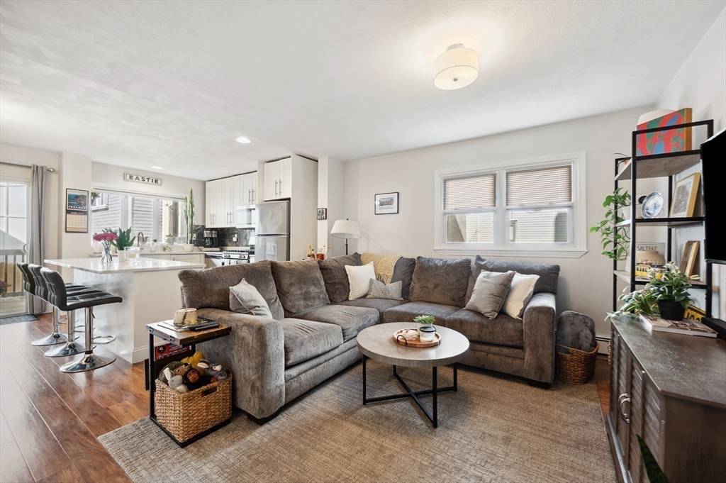 219 Marion St #1 Boston, MA 02128