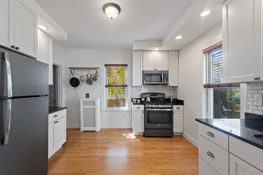 Medford, MA 02155,15-17 Wright Avenue