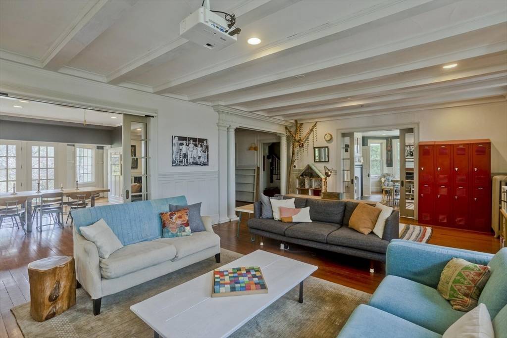 29 Highland Avenue Greenfield, MA 01301