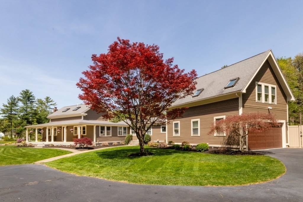 Walpole, MA 02081,115 Lincoln Rd