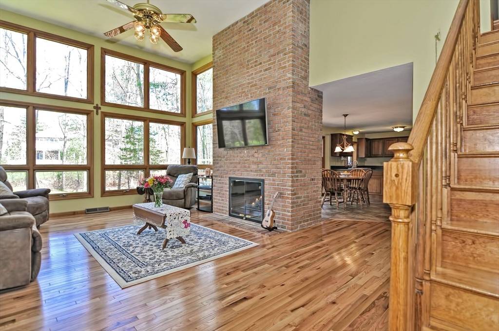 Norton, MA 02766,1 Mctee Dr
