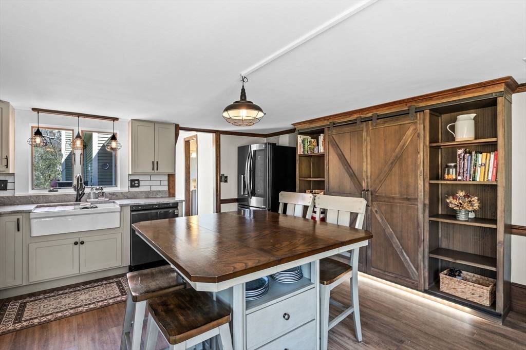 18 River Street Newbury, MA 01922