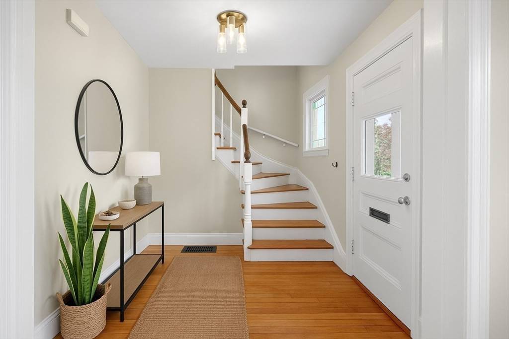 Braintree, MA 02184,16 Highland Ave E