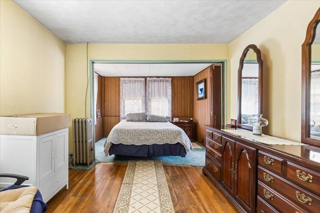13 Conwell Avenue Somerville, MA 02144