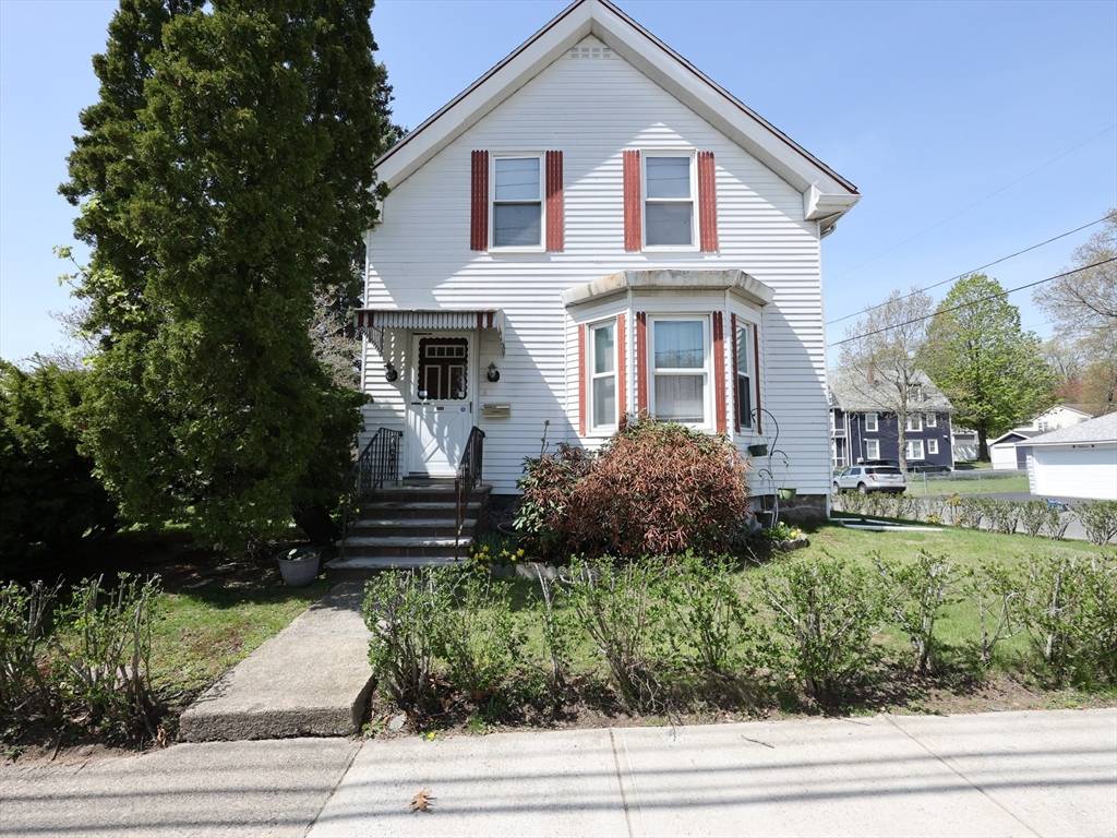 Saugus, MA 01906,433 Central Street