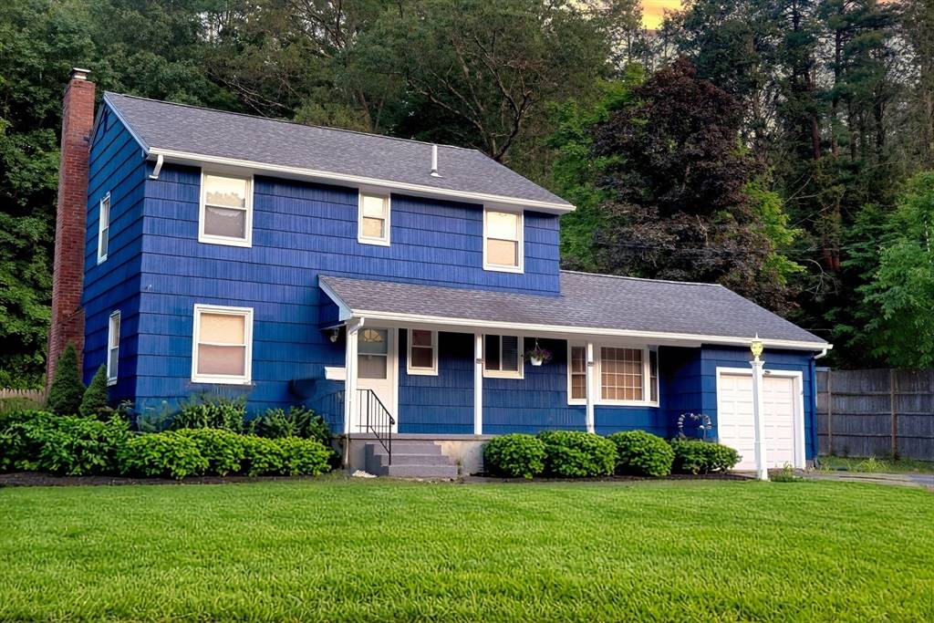 Natick, MA 01760,207 East Central
