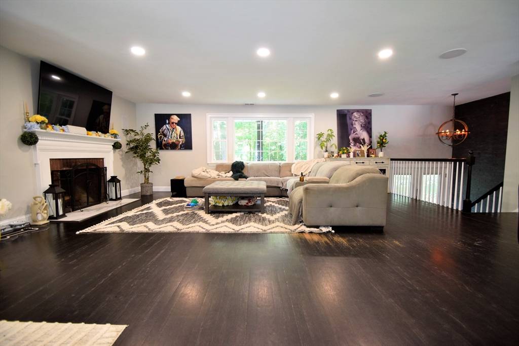 Dedham, MA 02026,479 Westfield St