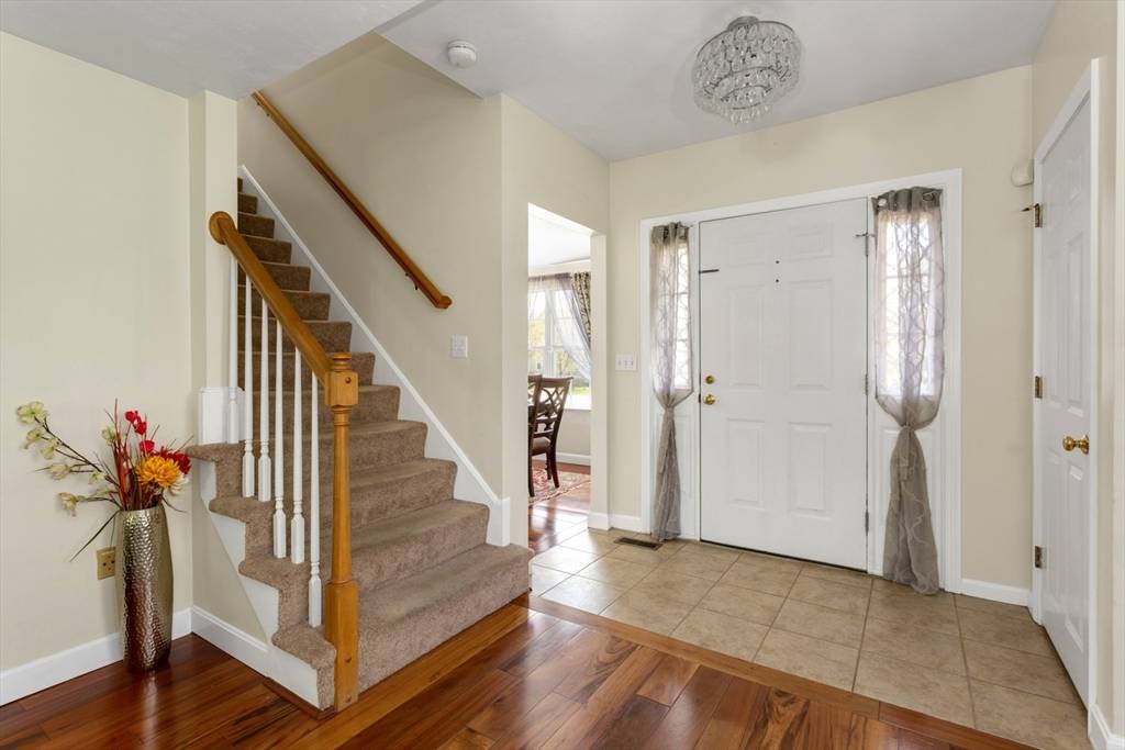 Franklin, MA 02038,74 Palomino Dr