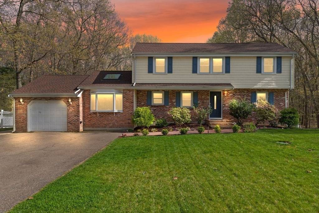 Sharon, MA 02067,62 Deerfield Rd