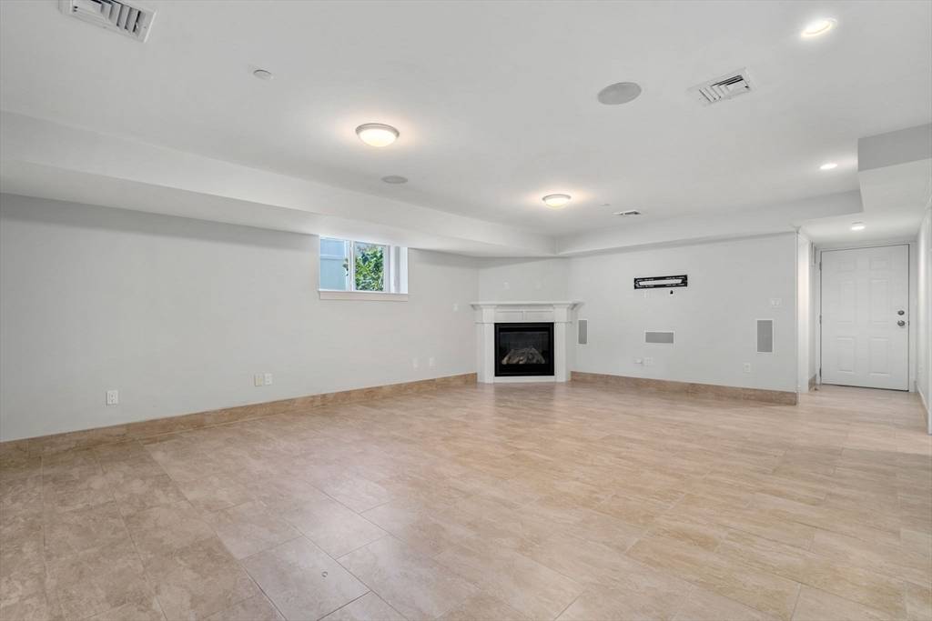 45 Coffey St. #1 Boston, MA 02122