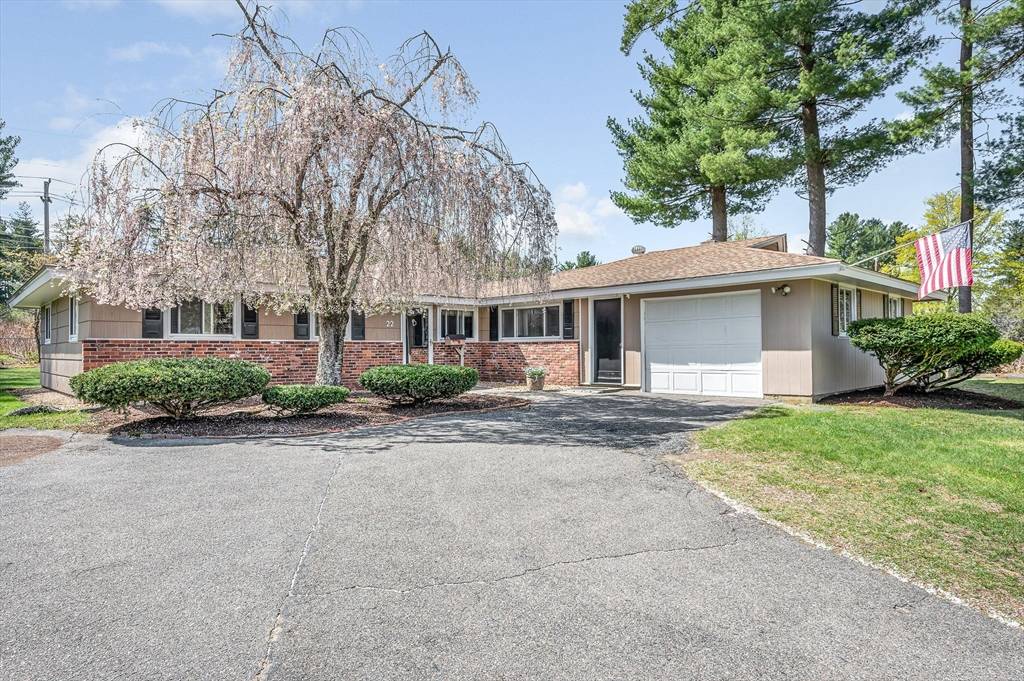 Chelmsford, MA 01824,22 Ansie Rd
