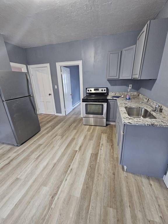 Webster, MA 01570,16 Granite St, #2