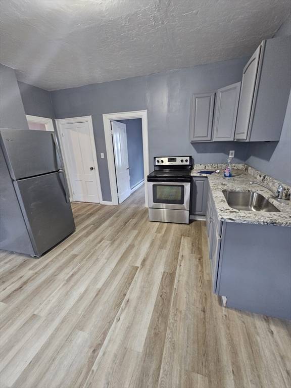 Webster, MA 01570,16 Granite St, #2