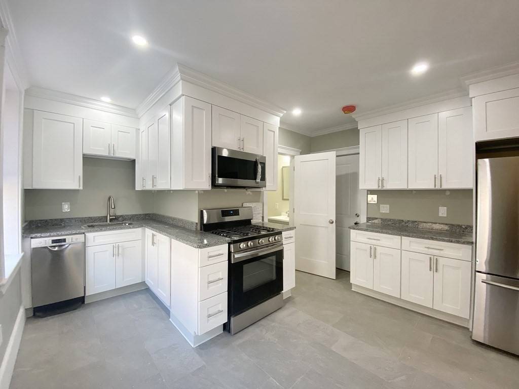 Boston, MA 02128,131 Orleans #3F