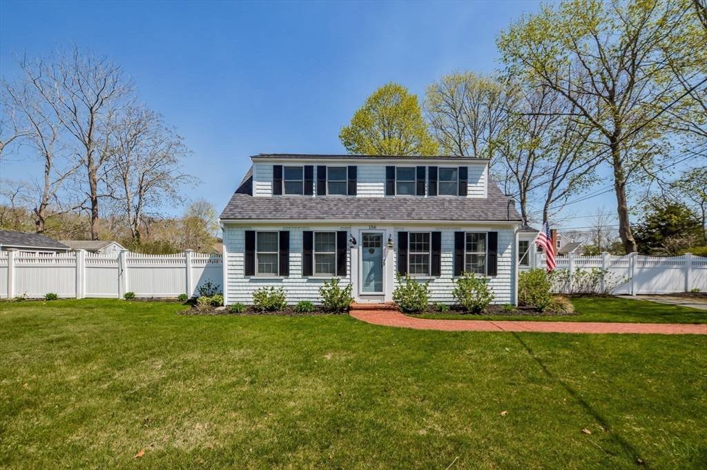 Falmouth, MA 02536,156 Davisville