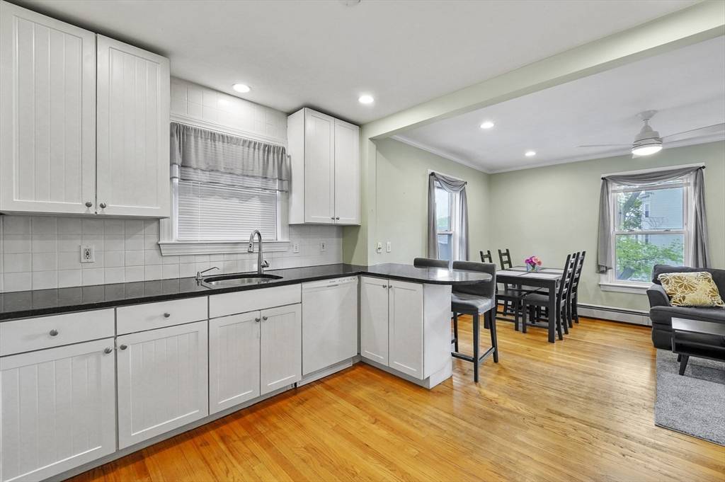 Waltham, MA 02453,196 Ash Street #2
