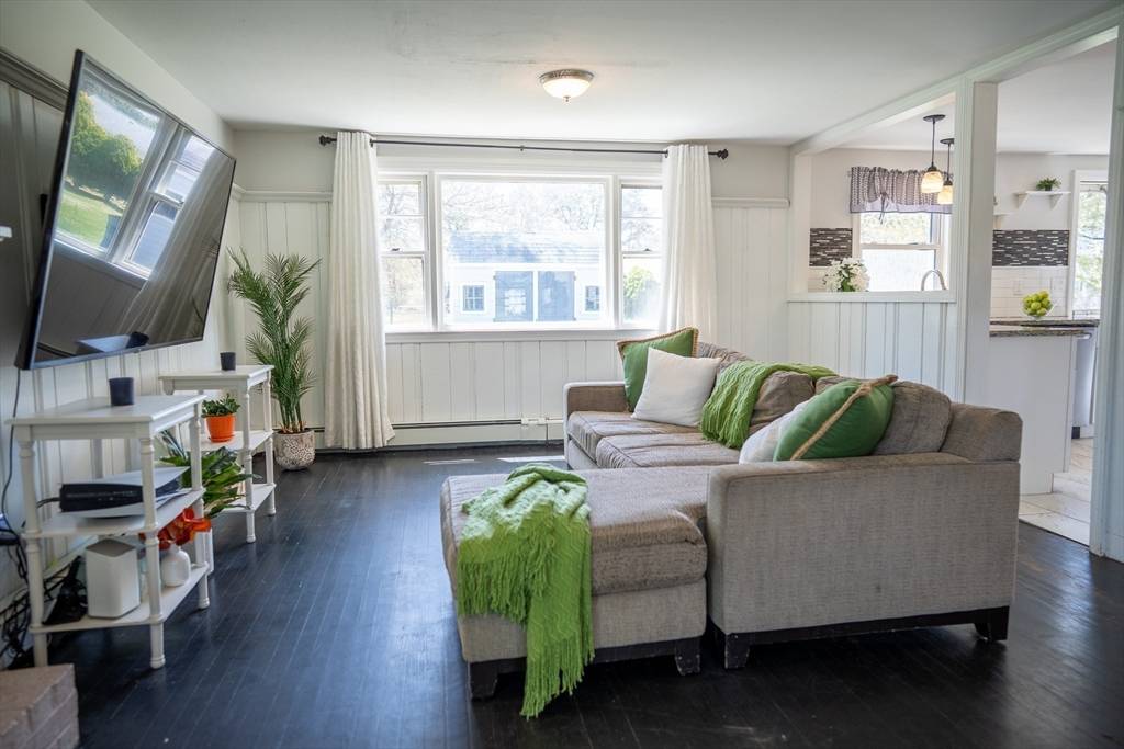 Yarmouth, MA 02664,17 Antlers Rd