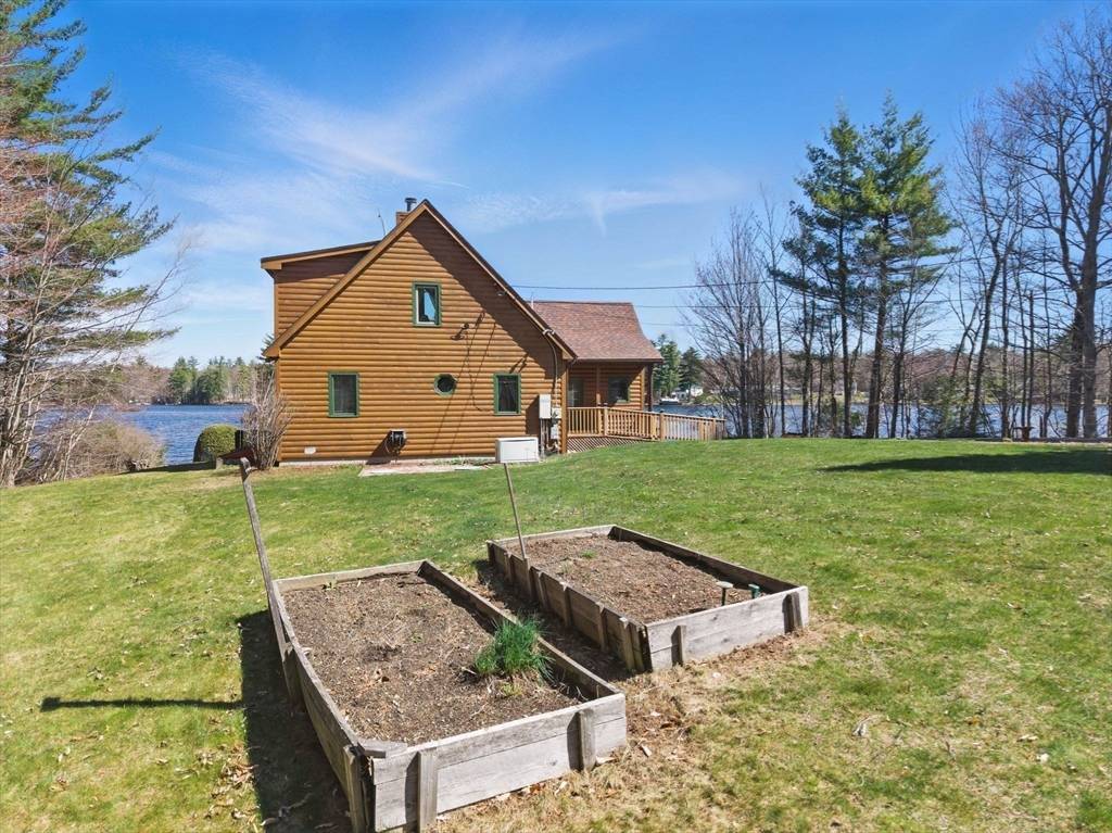 Middleton, NH 03887,44 Auclair Rd