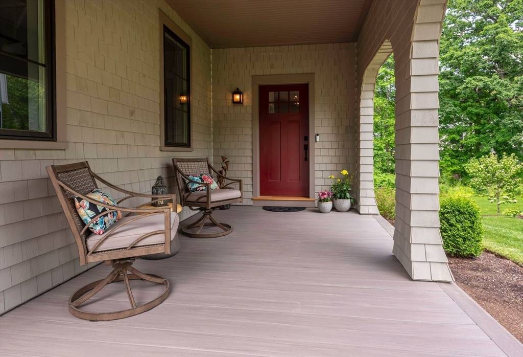 Milton, MA 02186,67 Wolcott Woods Lane #67