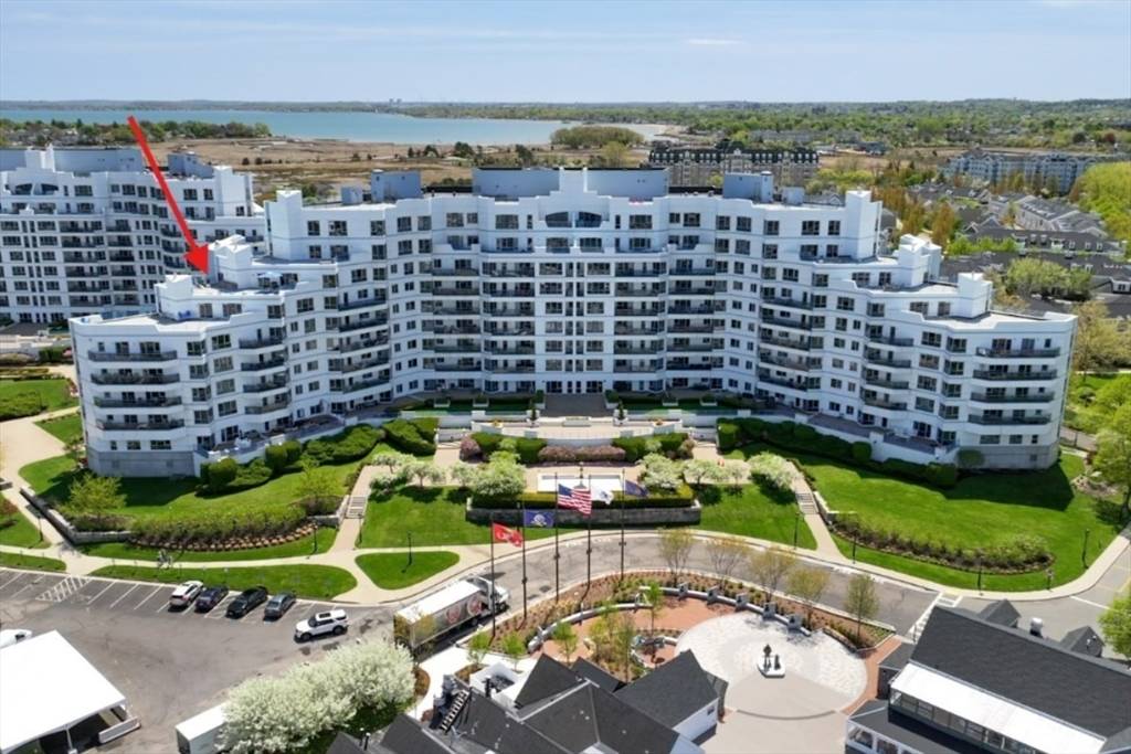 Quincy, MA 02171,2001 Marina Dr #707