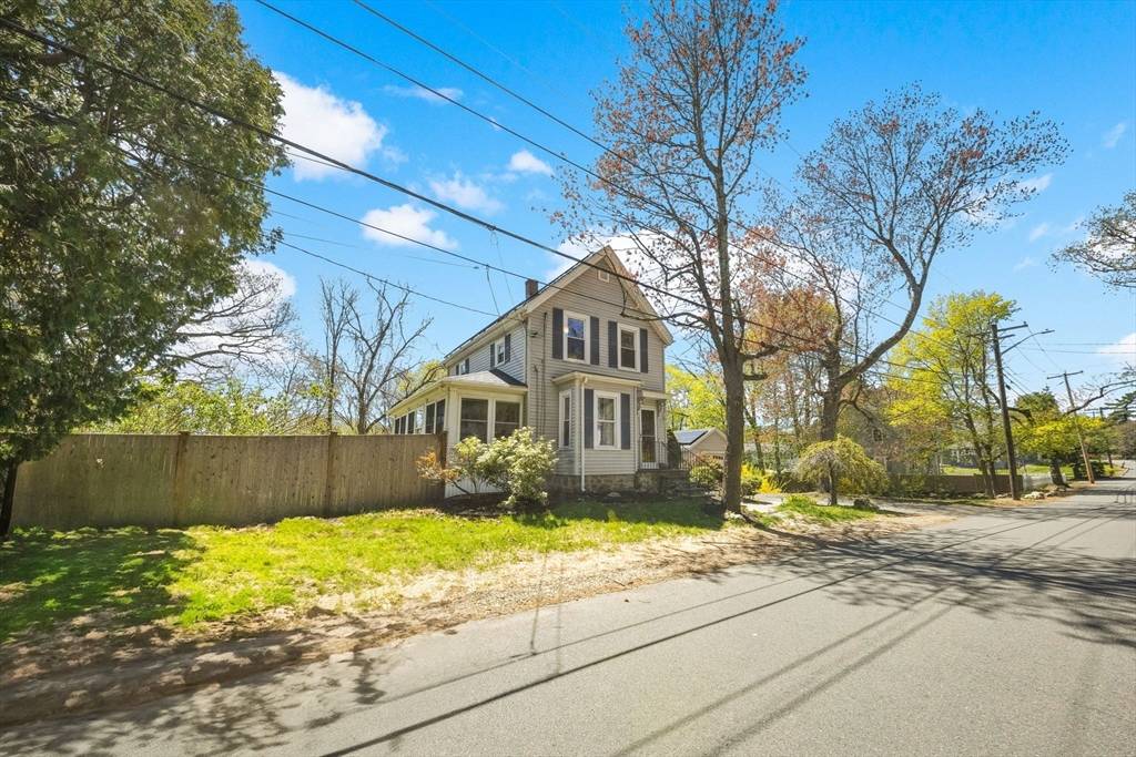 Saugus, MA 01906,46 Appleton St