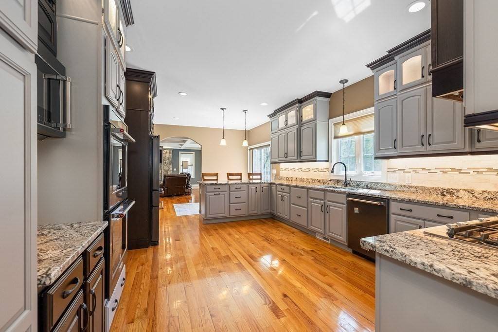 Billerica, MA 01821,32 Allen Road