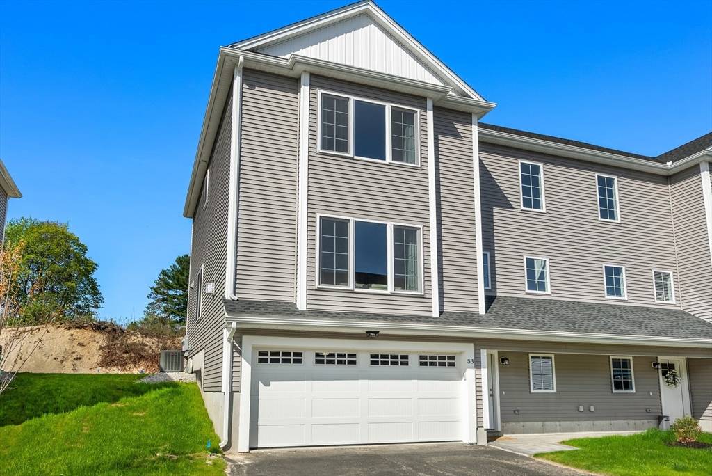 Uxbridge, MA 01569,53 Pouts Ln #53