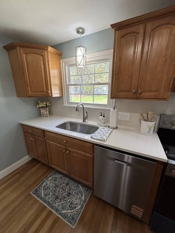 Holden, MA 01520,116 Holden St
