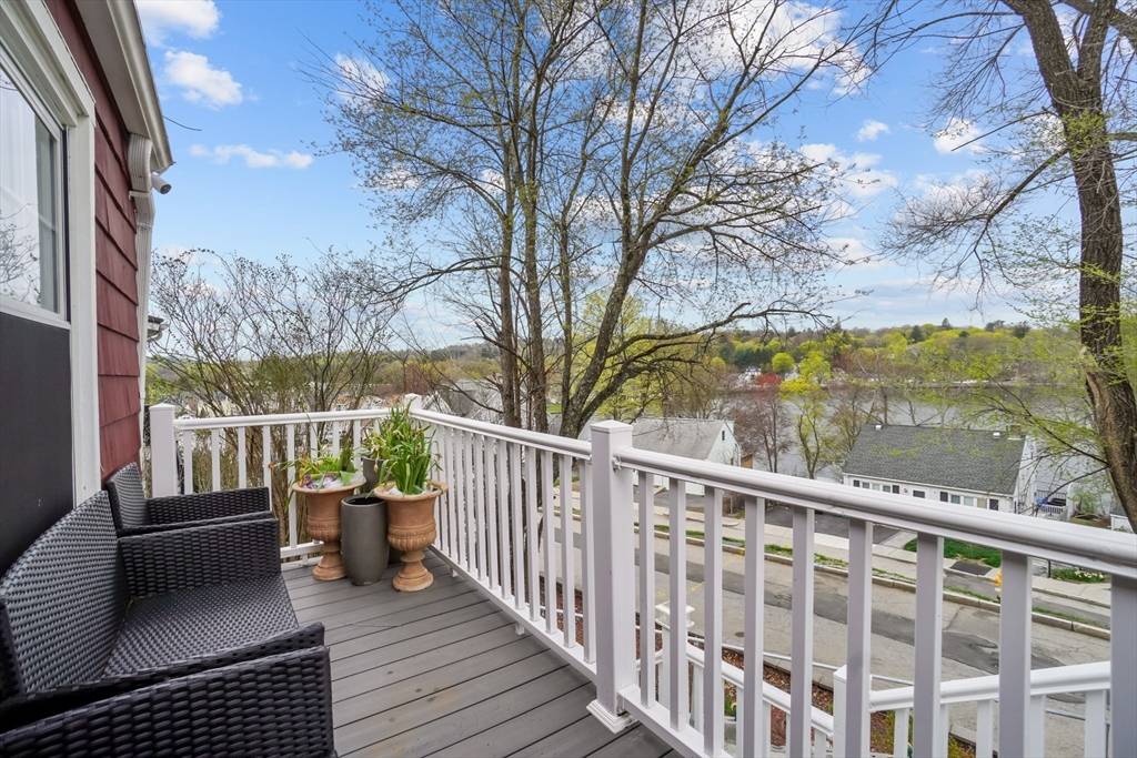 Worcester, MA 01605,32 Indian Lake Pkwy