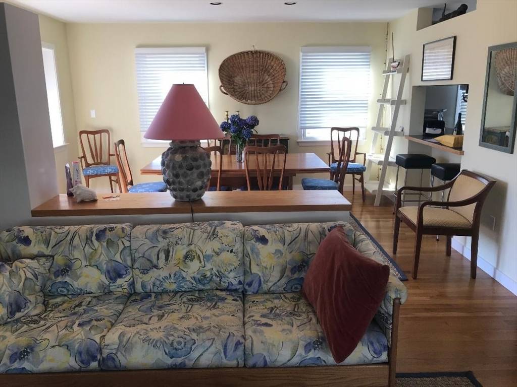 Westport, MA 02790,31 Second Street