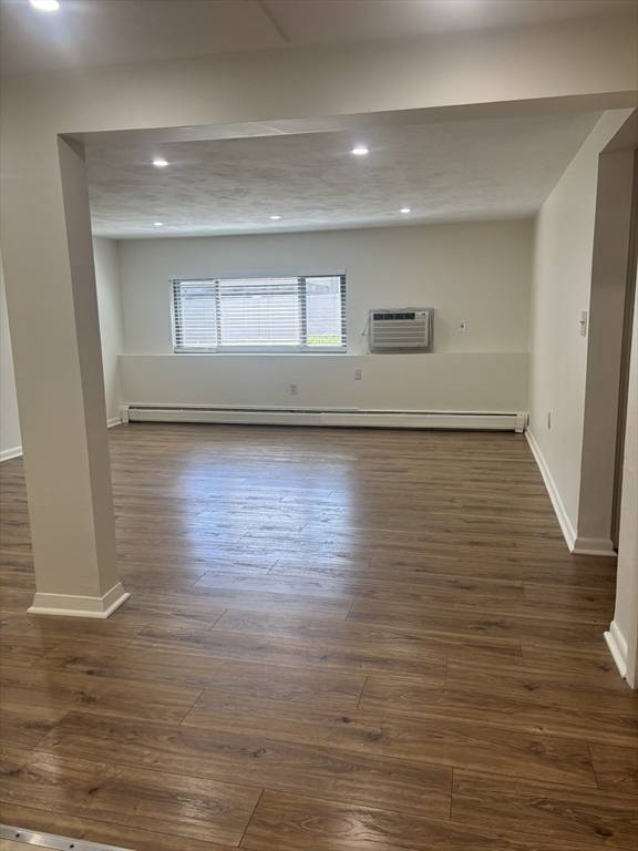 Waltham, MA 02453,146 Willow Street #36