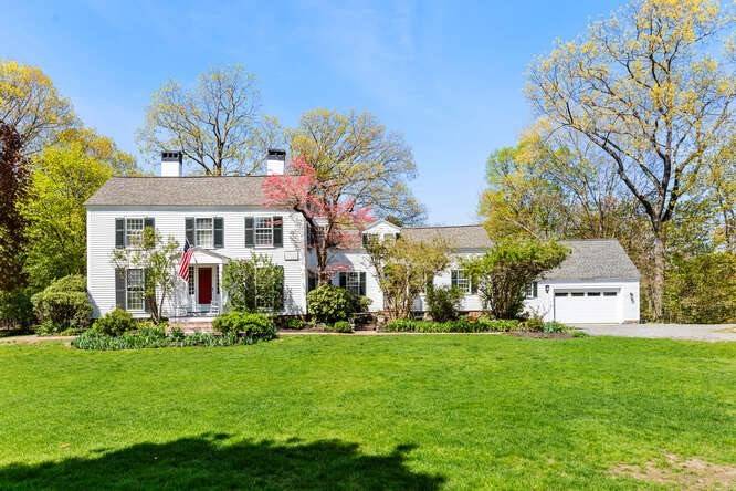 Lexington, MA 02421,1303 Massachusetts Avenue