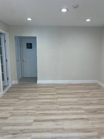 Littleton, MA 01460,4 Robinson #1