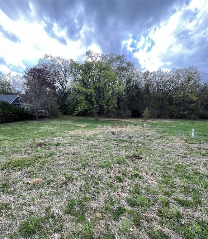 Westfield, MA 01085,0 East Mountain