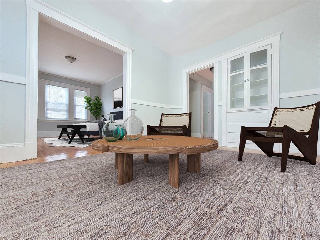 Boston, MA 02120,37 Juniper Street #1