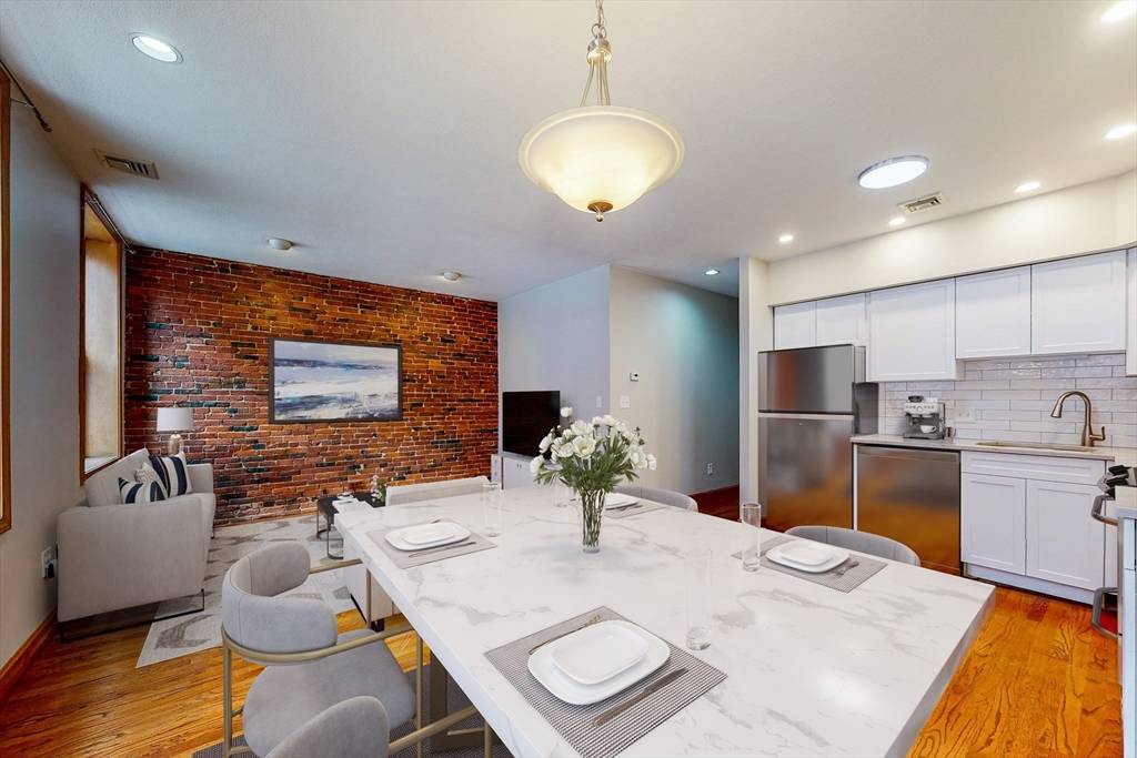 Boston, MA 02109,269 North St #1