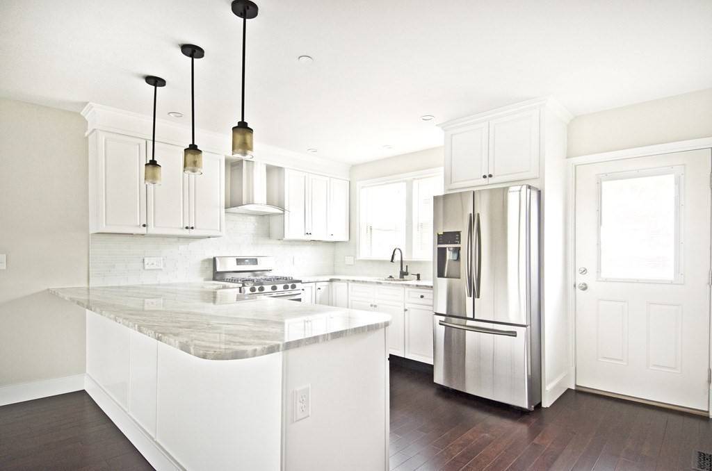 Boston, MA 02125,52 Saint Margaret St #52