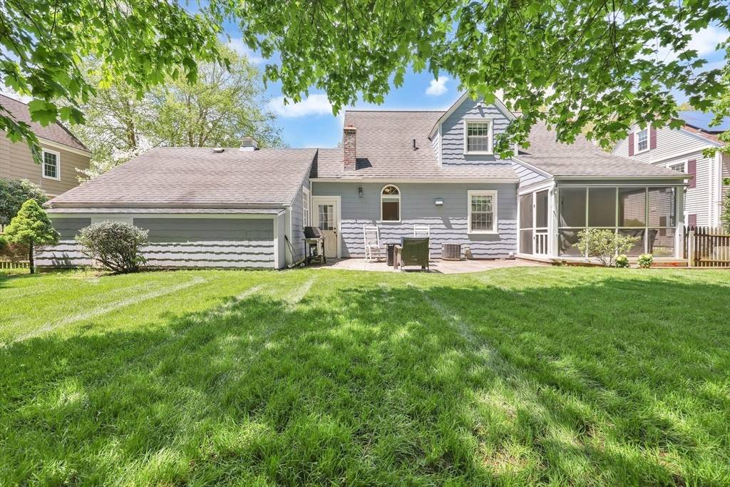 Longmeadow, MA 01106,15 Falmouth Rd